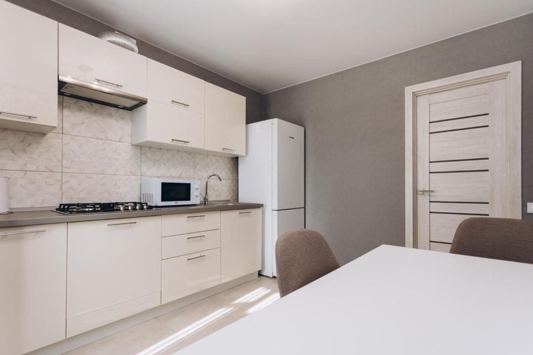 Apart Lux Lavina Sumî Exterior foto